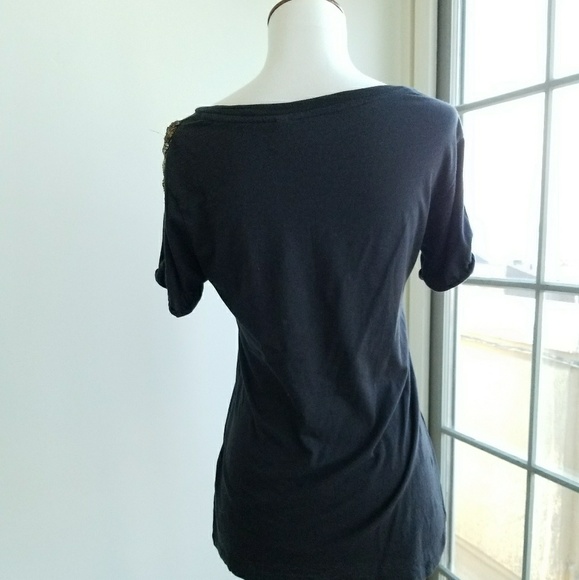 Guess Beaded Shoulder Tee - Picture 4 of 4